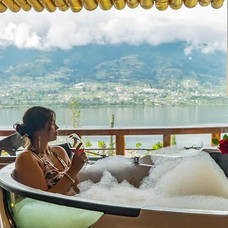Hospedaje Campo Lago Y Glamping Otavalo Exterior foto